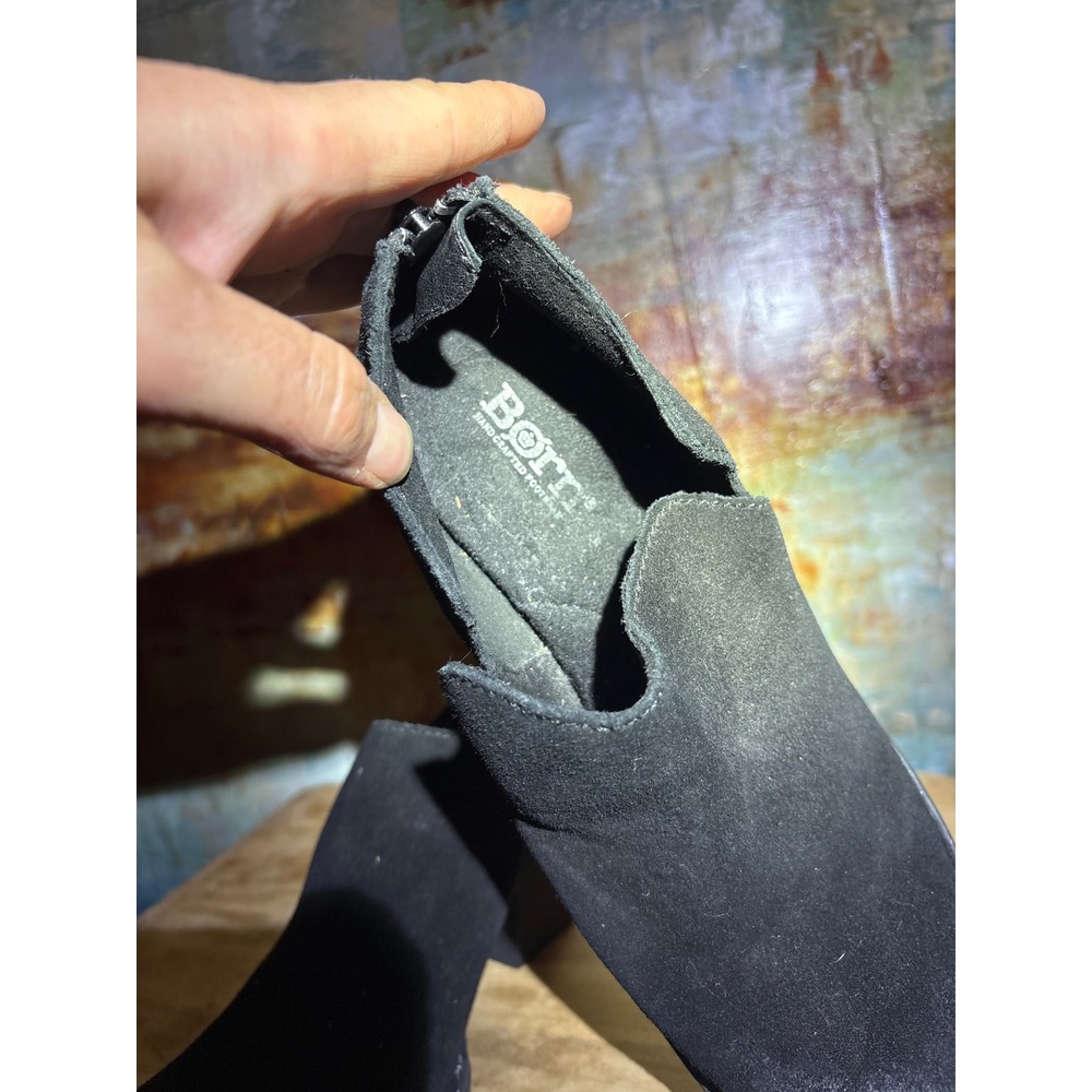 Born Kerri Black Suede Ankle Booties V-Cut Block Heel Back Zip F14209 Womens 8M - Picture 6 of 8
